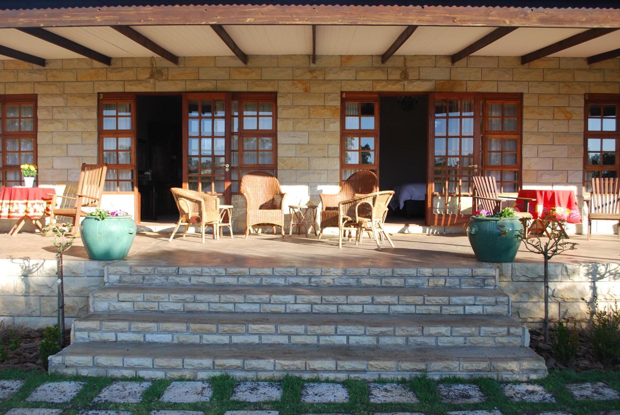 Olive Hill Country Lodge Bloemfontein Extérieur photo